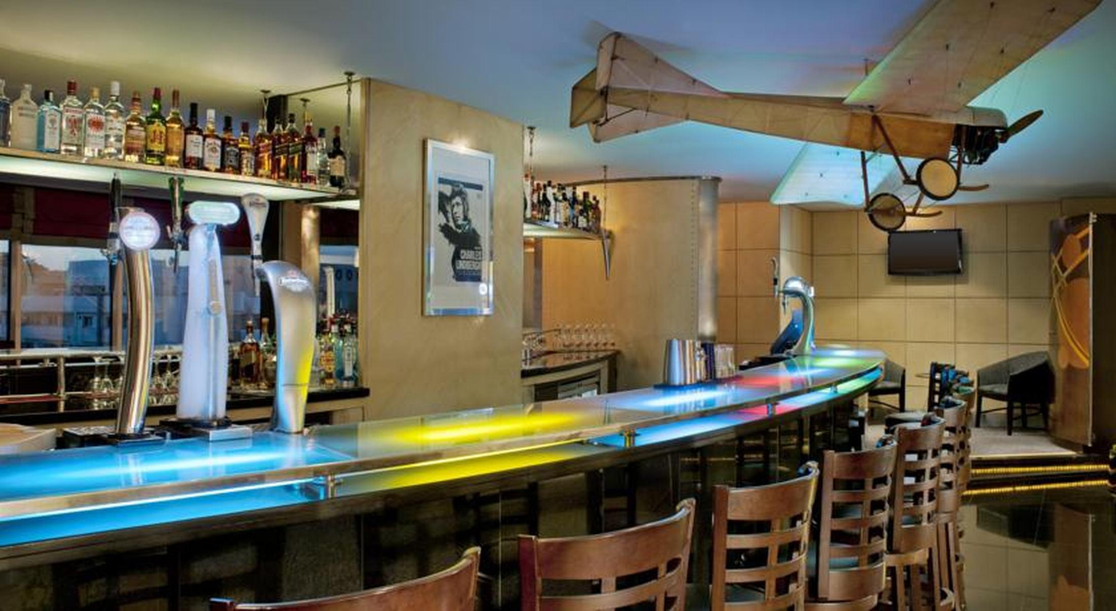 โรงแรมแกรนด์ เอ็กเซลซิเออร์ เดร่า ดูไบ ร้านอาหาร รูปภาพ
